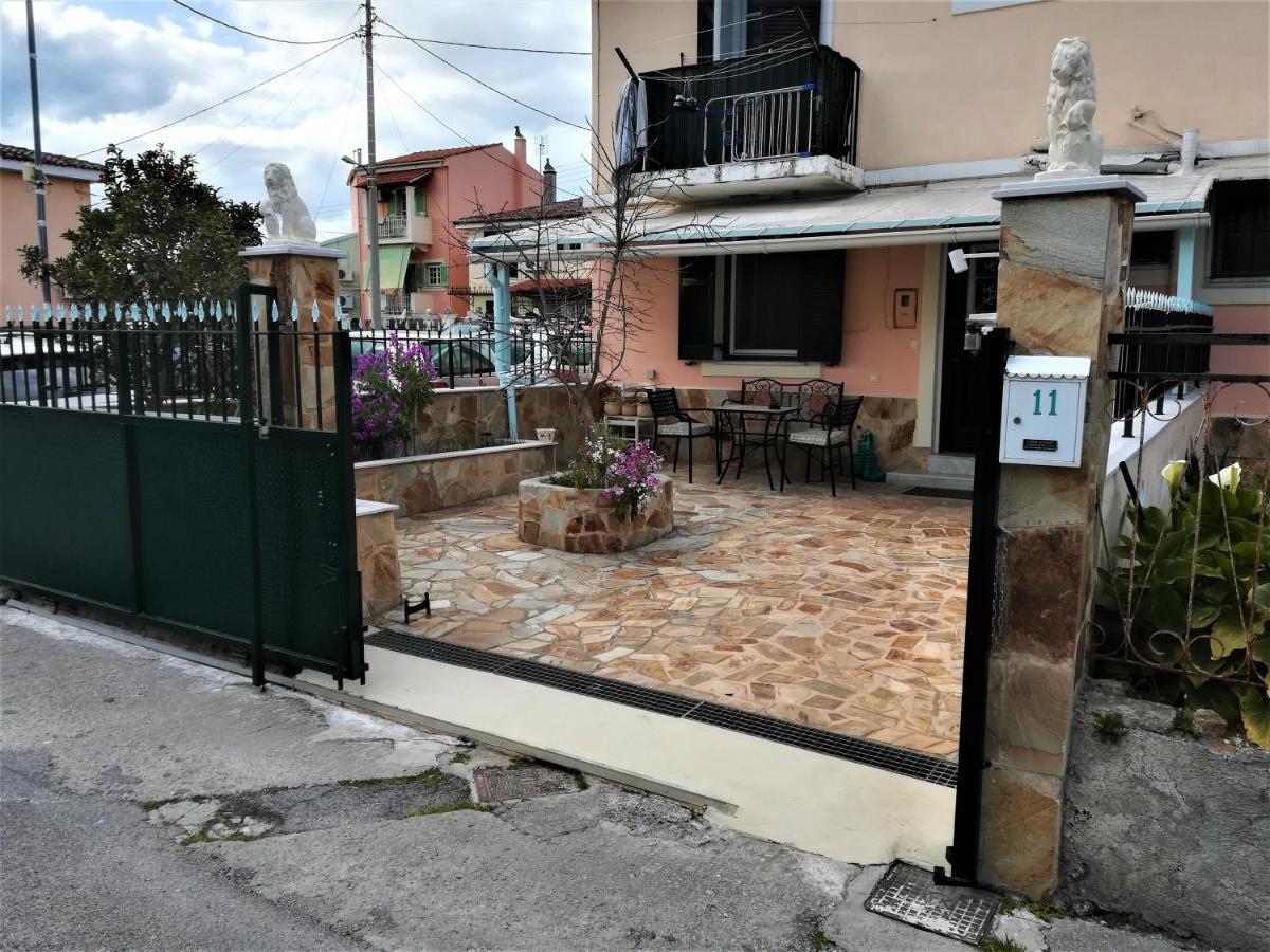 Zaira'S Little House Apartment Corfu  Exterior photo