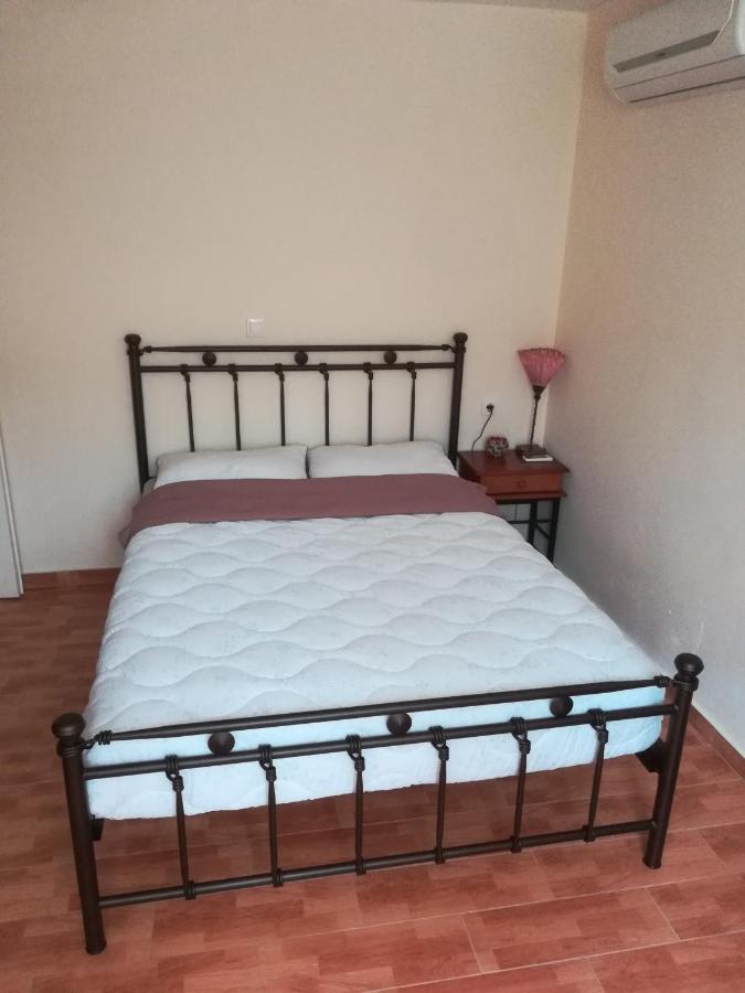 Zaira'S Little House Apartment Corfu  Exterior photo